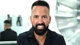 El director de Rafael Bueno Peluqueros vuelve a estar prenominado, por séptimo año consecutivo, en la categoría más prestigiosa de los Premios Fígaro de la Peluquería Creativa Española, título que ya consiguiera en el año 2021