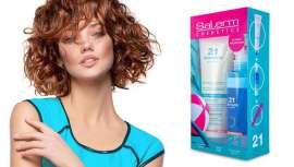 El pack se compone de champú con ácido hialurónico, Salerm 21 Biphase y un práctico peine