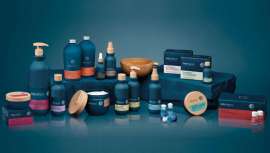 Forma parte de la transformación más espectacular del sector del cuidado del cabello con Eksperience™ y sigue los nuevos códigos del lujo, en los que la conciencia, transparencia, sensorialidad y el trabajo artesanal se imponen 