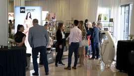 La segunda convocatoria Beauty Contact Med del año, y segunda también tras su estreno en Galicia, suma doctores y profesionales de la medicina estética en su área de exposición y ponencias