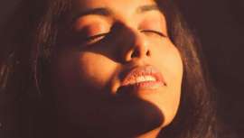 El término de moda, como explica Pedro Catalá, cosmetólogo, doctor en Farmacia y fundador de Twelve Beauty, pone nombre a los procesos inflamatorios asociados al envejecimiento cutáneo prematuro