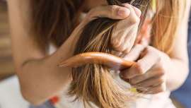 El temido efecto frizz posee también causas científicas, como tú mismo habrás comprobado profesional cuando intentas combatir contra él 