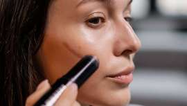 La maquilladora Cristina Lobato recomienda evitar el uso de correctores para hacer el contouring