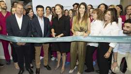 La conocida periodista presentadora de televisión amadrina la apertura de la primera Clínica Maex en Andalucía