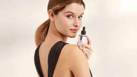 Asegura a tu clienta un resultado instantáneo de belleza y vitalidad para su piel, con los cosméticos de efecto flash y 3 básicos, tips de la firma experta de cosmética profesional Montibello 