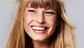 Se realiza con el nuevo lanzamiento cosmético Softy Mood, de Goa Organics, indicado para trabajar el antiencrespamiento y la salud del cabello en todo su proceso