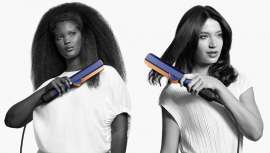 Una nueva forma de secar y alisar diferentes tipos de cabello desde su estado mojado, sin placas calientes ni calor extremo. El potente flujo de aire concentrado, seca y alisa simultáneamente el cabello mojado, alisa y da brillo y suavidad 