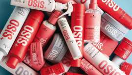 La firma da la bienvenida a los estilos con carácter y ofrece renovados productos para dar rienda suelta a esa diversidad. Desde estilos despeinados y definidos hasta cardados o peinados lisos y elegantes