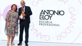 Este galardón pone en valor el gran trabajo diario que hacen los docentes que forman a las futuras generaciones de profesionales del sector y en concreto la trayectoria y saber hacer de Antonio Eloy, una institución del sector 