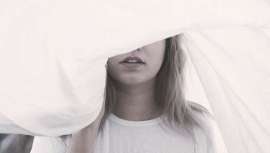 El bruxismo es una afección que consiste en rechinar, apretar o crujir los dientes con fuerza, de manera inconsciente y sin propósitos funcionales