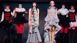 2022 batía récords de recaudación en el 40 aniversario de Alternative Hair Show, en favor de la investigación contra la leucemia con el apoyo y participación de organizaciones benéficas y equipos representativos de la peluquería creativa mundial 