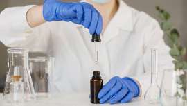 No, el retinol no se prohíbe, pero la UE está dispuesta a cambiar algunas de sus normas en lo referido a su formulación y uso 