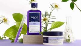 Esta gama capilar resuelve un problema intergeneracional: el amarilleo. Una auténtica pesadilla para los rubios ceniza, platino o polar y para los cabellos grises o blancos, ¡el reflejo amarillo cobrizo es ahora cosa del pasado!