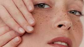 Un reciente estudio de la Universidad de Northwestern ha constatado que los masajes faciales diarios rejuvenecen eficazmente la piel y los tejidos después de sólo 8 semanas