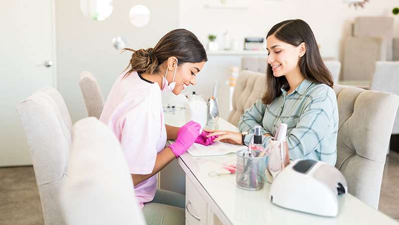 Manicurista, revisa tu lista de deseos y ponte en forma