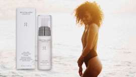 Volume Enhancing Foam de RevitaLash Cosmetics, el cosmético capilar recomendado por los expertos para poner fin al frizz y dominar todo tipo de rizos