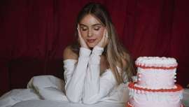 Te contamos cómo incorporar el glitter (de manera sutil) en tu maquillaje de novia