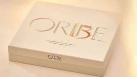  El Oribe 15th Anniversary Set incluye 15 de sus productos favoritos de culto
