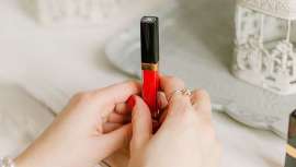 A pesar de un contexto incierto, las marcas chinas de cosméticos están mostrando un dinamismo sin precedentes, desafiando cada vez más las posiciones adquiridas por sus competidores internacionales