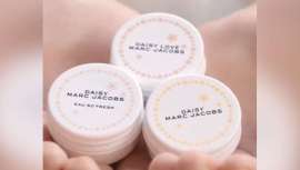 El propietario de Kylie Cosmetics, Rimmel, Covergirl y Bourjois, ha reportado un fuerte desempeño en el Q4, con un crecimiento de dos dígitos tanto en ventas como en ganancias