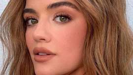 El color castaño se vuelve frío, el rubio se convierte en cálido, con la influencia de Barbie, y los tonos rojizos se imponen entre todas las tendencias de tonalidades para el cabello en la nueva temporada otoñal