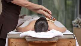 El hotel 5* GL de Tenerife Royal Hideaway Corales Resort ofrece a sus clientes el método del dry brushing; una revolucionaria técnica exfoliante, que ayuda a depurar el organismo desde el exterior