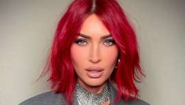 El director de Adrián Pardo Hair Studio, en Málaga, nos habla sobre la tendencia en coloración que arrasa esta temporada: el rojo, un color ardiente y cautivador, que requiere de destreza técnica para mostrarse en todo su esplendor