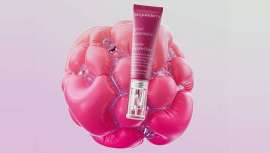 Singuladerm, marca de cosmética molecular, ha desarrollado un nuevo 
tratamiento intensivo para la zona de los labios que rellena, hidrata y alisa las arrugas del contorno: el XPERT Expression Peptide Booster Balm