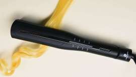 Perfect Beauty Professional presenta Techno Ionic, plancha profesional con tecnología cerámica iónica. Diseñada específicamente para lidiar con cabellos rebeldes y crespos