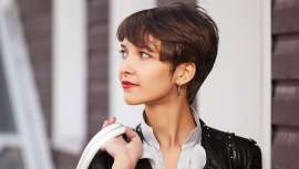 Es fácil, cómodo, favorecedor, rebelde... y te regala 10 minutos más de sueño cada mañana