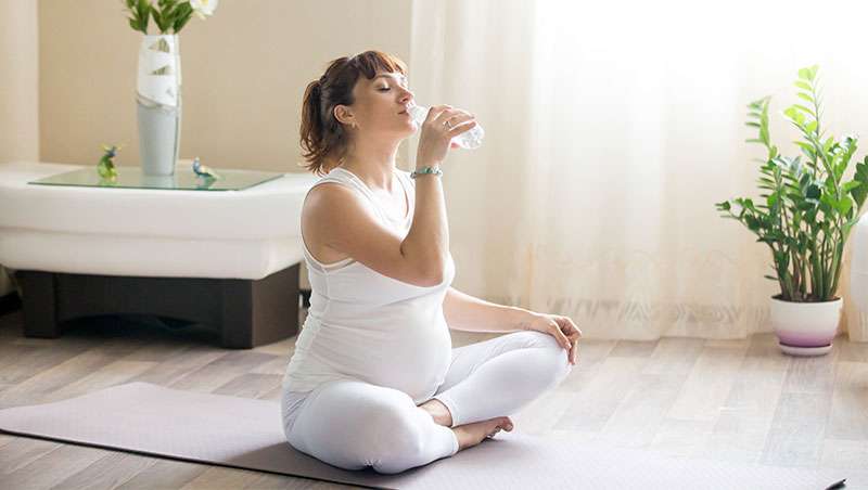 Los beneficios de consumir agua Kangen durante el embarazo