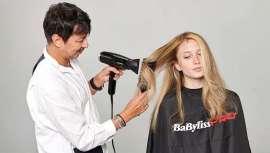 Un silencio excepcional, accesorios de precisión, control inteligente de temperatura, ergonómico y preciso, entre otras múltiples ventajas y prestaciones, Falco el nuevo secador de BaBylissPRO conquista a las estrellas