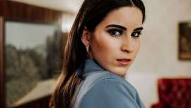 La técnica para un efecto segunda piel que deberías probar esta Navidad:  Micro-concealing o cómo dominar el arte del camuflaje de la tez con micro-correcciones