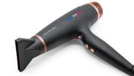 Typhoon incorpora un control de la temperatura con 3 niveles de precisión para el máximo cuidado del cabello. Esto permite seleccionar la temperatura en función del tipo de cabello y estilo de peinado deseado