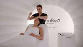 Natura Bissé y Urso Hotel & Spa se han unido para lanzar este tratamiento, que estará disponible del 2 al 18 de febrero y que combina la revolucionaria tecnología de la New Pure Air Bubble con la gama más alta de cuidados de la marca