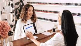 El informe sobre el futuro del comercio 2024 de Square ofrece inspiración, tácticas y herramientas para ayudarte a preparar tu negocio pensando en el hoy y el mañana