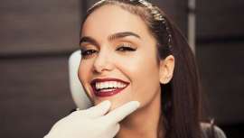 El Dr. Fernando Soria, reconocido como uno de los máximos exponentes en el campo de la odontología estética y de la implantología en España, nos descubre su exclusivo y eficaz método para conseguirla