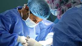 La decisión de someterse a un procedimiento de cirugía estética o a un tratamiento estético no es únicamente una cuestión de apariencia física ni un fenómeno fancy, también puede tener profundas implicaciones psicológicas y emocionales