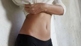 Ana Santamarina, experta en dermocosmética y formulación, tiene claro que este activo antiaging es un maravilloso reafirmante para el cuerpo dada su capacidad de estimular la síntesis de colágeno y elastina