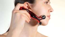 Ayla, el masajeador antiedad top ventas de la Dra. Carla Barber, vuelve en su 3ª edición limitada por el Día de la Madre