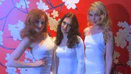 Whatley ha adelantado las tendencias en color para el cabello con tres looks de color en el Cosmoprof Miami de este año, confeccionando un rubio de Hollywood, un moreno de Manhattan y un cobre de alfombra roja