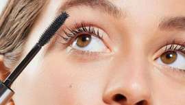 El efecto mirada cansada puede que lo estés acentuando sin darte cuenta al maquillarte incorrectamente, por eso los expertos te enseñan cómo hacerlo