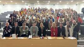 Farmasoludable tratará de mejorar la salud de la piel de los pacientes integrando a la farmacia comunitaria en la prevención primaria del cáncer de piel, a través de la fotoprotección y la concienciación, y secundaria, con el diagnóstico precoz