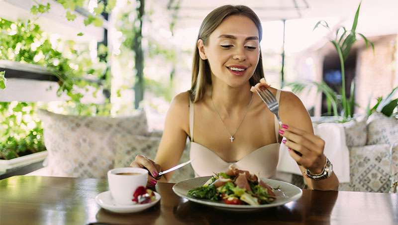 Para una buena digesti�n, Fran Sabal