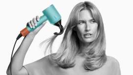 La tecnología de sensores inteligentes y automáticos Nural™ protege la salud del cuero cabelludo y realza su brillo natural. Secado inteligente, rápido y sin daños por calor para todo tipo de cabellos