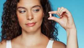 La biotina desempeña un papel primordial en el mantenimiento y mejora de la estructura del cabello, según explican los expertos de Hospital Capilar