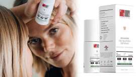 Advanced CBD Blemish Defense presenta una fórmula única no comedogénica que aúna el poder antioxidante del CBD de amplio espectro con alfa y beta hidroxiácidos