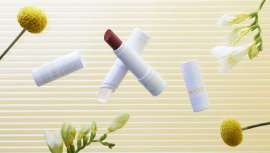 La creación y fabricación de paquetes cosméticos para maquillaje, cuidado de la piel y fragancias que sean a la vez deseables y responsables es la fuerza motriz detrás de Albéa Cosmetics & Fragrance