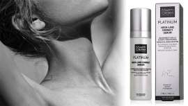 Un producto de textura fluida y acabado sedoso, de fácil aplicación y absorción, que rejuvenece cuello, escote y óvalo facial reafirmando, unificando el tono, atenuando arrugas y reduciendo el doble mentón