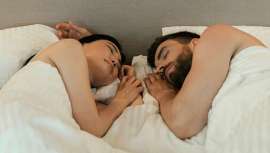 Duerme Bien, Enciende tu Vida es una campaña que dura hasta el 15 de abril y va destinada a las personas con problemas de sueño, para identificar si hay posibles factores de riesgo y dar un consejo personalizado